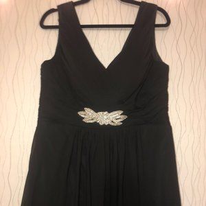 Black Floor Length Formal Dress